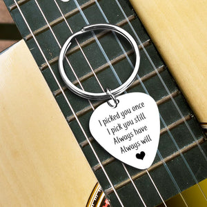 Guitar Pick Keychain - To My Man - How Much You Mean To Me - Ukgkam26001 - Love My Soulmate