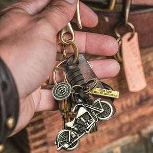 Motorcycle Keychain - To My Ole Lady - Ride Safe I Need You Here With Me - Ukgkx13002 - Love My Soulmate